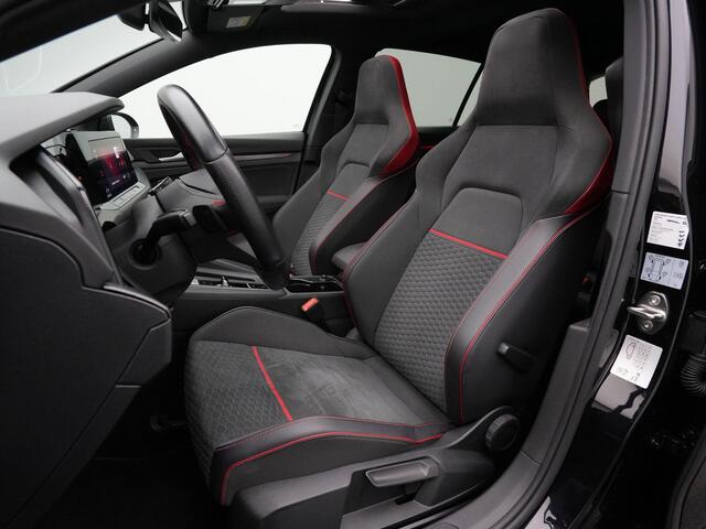 Volkswagen GOLF 2.0 TSI 300 pk DSG GTI Clubsport | Panoramadak | Adaptief sportonderstel | Harman/Kardon | Head-up display | IQ Light