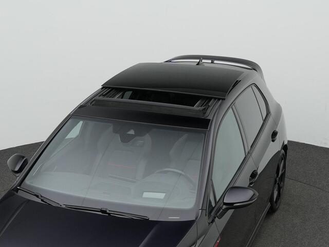 Volkswagen GOLF 2.0 TSI 300 pk DSG GTI Clubsport | Panoramadak | Adaptief sportonderstel | Harman/Kardon | Head-up display | IQ Light