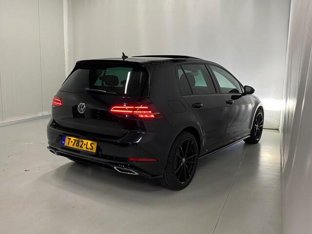 Volkswagen GOLF 1.5 TSI Highline Business R -Line App-connect Panodak Trekhaak 18inch LED Virtual Massagestoel
