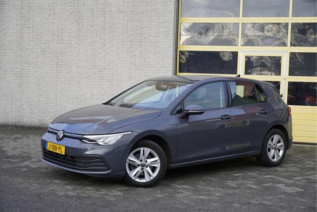 Volkswagen GOLF 1.5 TSI Life BJ2020 Lmv 16" | Led | Pdc | Navi | App-Connect | Dashboard verlichting | Virtual cockpit | Climate control | Cruise control | Getint glas