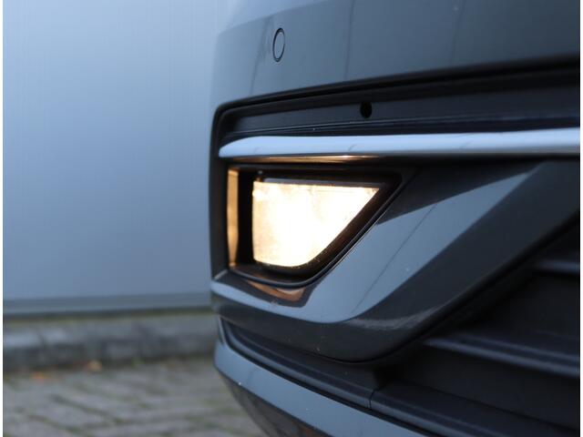 Volkswagen GOLF Variant 1.0 TSI Comfortline | Navigatie | Trekhaak | ACC