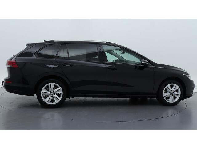 Volkswagen GOLF Variant 1.0 TSI Life | Navigatie | Trekhaak | Privacy Glass |