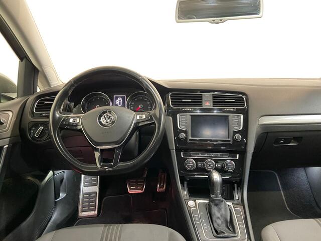 Volkswagen GOLF 1.2 TSI Connected Series