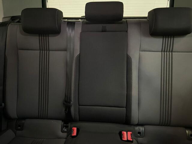 Volkswagen GOLF 1.2 TSI Connected Series