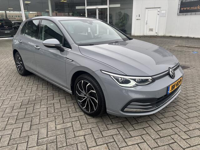 Volkswagen GOLF 1.5 TSI Style Carplay AdaptCruise Massage