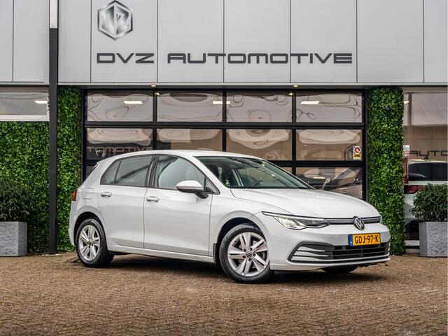 Volkswagen GOLF 1.0 eTSI DSG Active | Clima | Ambient |