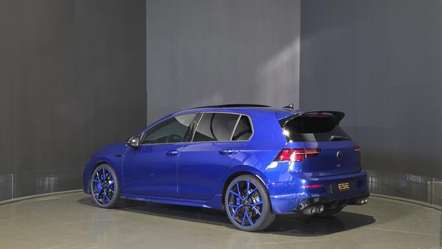 Volkswagen GOLF 2.0 TSI R 4Motion | Akrapovic | Pano | Leder | IQ Light | Hud | H&K