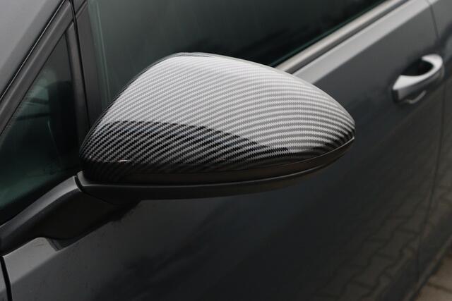 Volkswagen GOLF 1.4 TSI Highline | Pano | 17 Inch | Winter Pakket |