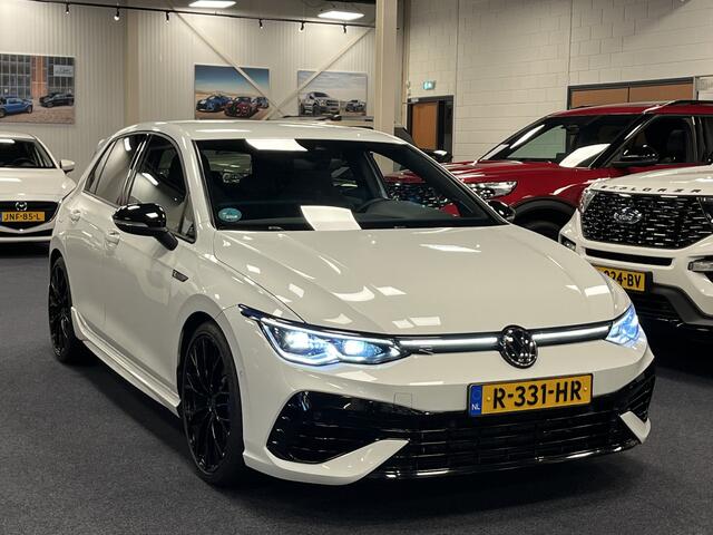 Volkswagen GOLF 2.0 TSI R 320PK 4Motion Performance Pack 19inch Remus DCC