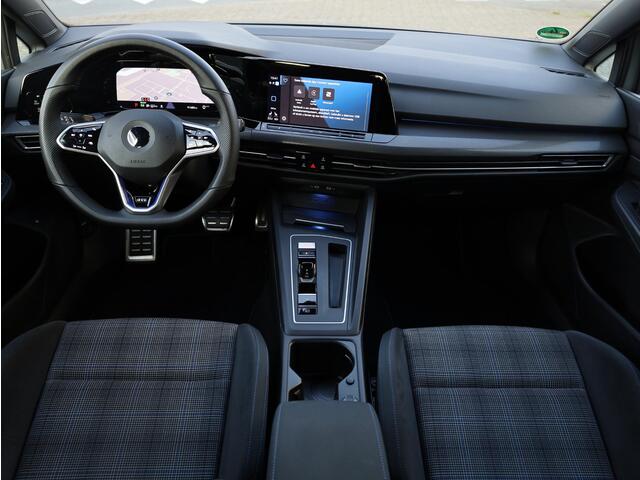 Volkswagen GOLF GTE 1.4 PHEV 245PK | Achteruitrijcamera | Adaptive Cruise | Stoel&Stuurverwarming | Getint Glas | Carplay/Android |