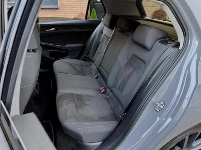 Volkswagen GOLF 1.5 TSI LIFE 131PK NAVI AIRCO DIGI-DASH APPLE-CARPLAY LED LMV PDC