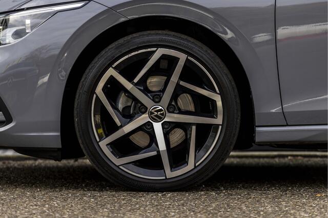 Volkswagen GOLF Variant 1.0 eTSI Life