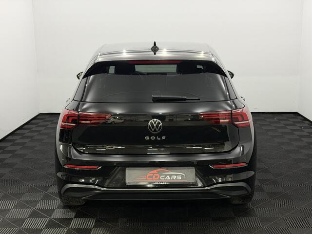 Volkswagen GOLF 1.5 TSI Life Edition Clima, Apple carplay, Parkeersensoren, Stoelverwarming, Sfeerverlichting, Led, Keyless start, 2 jaar garantie