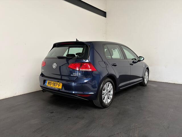 Volkswagen GOLF 1.0 TSI Comfortline. Carplay. Clima!