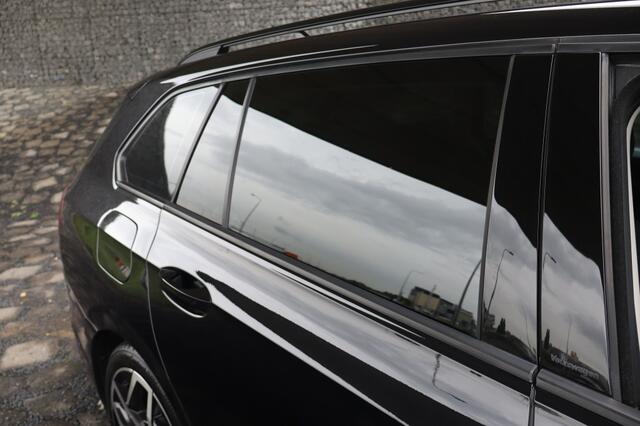 Volkswagen GOLF 1.5 eTSI Style | Geen import | Navi | Cruise | Sfeerverlichting