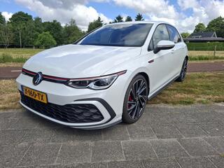 volkswagen-golf-2.0-tsi-gti