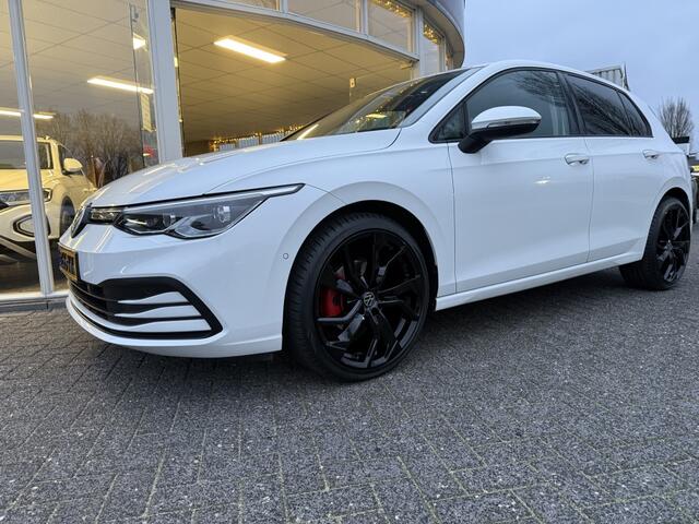 Volkswagen GOLF 1.0 eTSI Life Bns