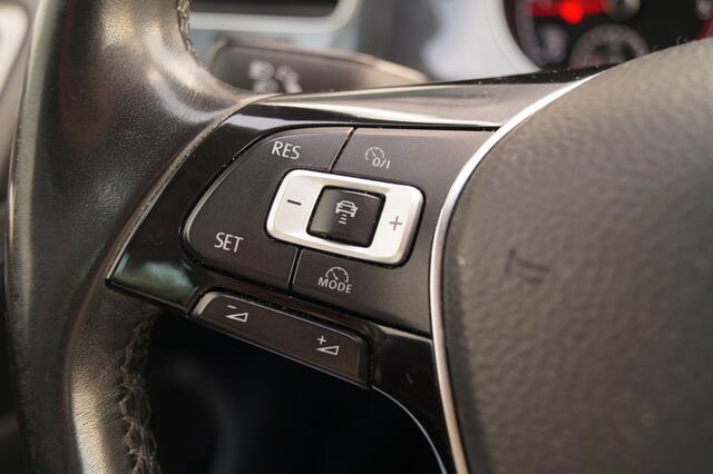 Volkswagen GOLF Variant 1.6 TDI DSG Highline Business R-Line