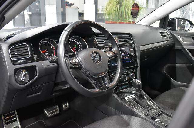 Volkswagen GOLF 1.0 TSI R-LINE | LED-MATRIX | FACELIFT | CARPLAY |