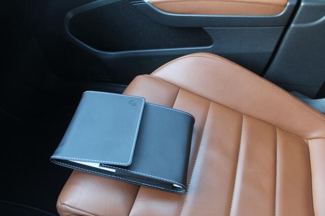 Volkswagen GOLF 2.0 TSI 4Motion R Performance Panoramadak/Navigatie/Achteruitrijcamera/Dynaudio/Stoelverwarming/Lederen bekleding/Keyless/Adaptive cruisecontrol/Led koplampen