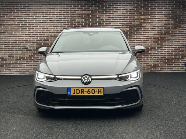 Volkswagen GOLF 1.5 eTSI R-Line Dodehoek herkenning | Camera | Virtual display | Keyless entry