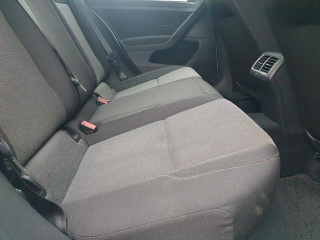 Volkswagen GOLF Variant 1.6 TDI Trendline NAVI/CRUISE/TRHAAK/CLIMA