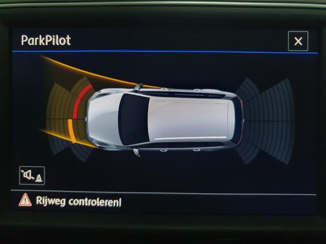 Volkswagen GOLF Variant 1.6 TDI Trendline NAVI/CRUISE/TRHAAK/CLIMA