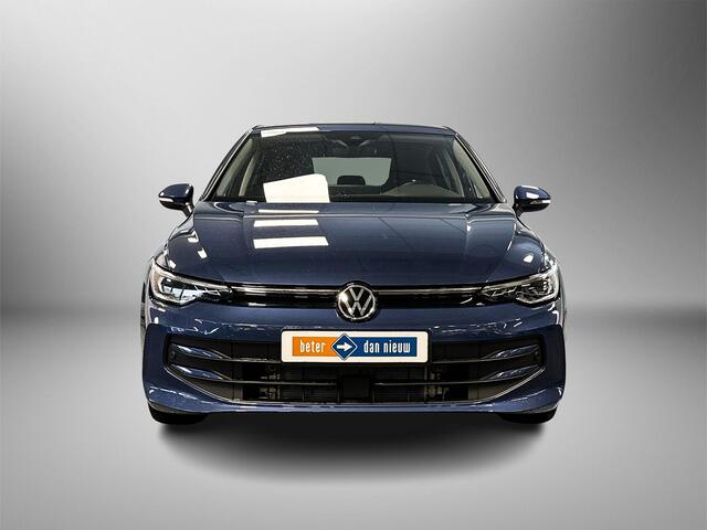 Volkswagen GOLF 1.5 115pk eTSI Life Edition Velgen 'Nottingham', 17 inch lichtmetaal | Keyless entry & go | Adaptive cruise control