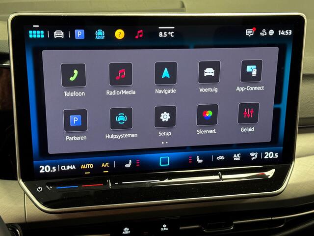 Volkswagen GOLF 1.5 115pk eTSI Life Edition Velgen 'Nottingham', 17 inch lichtmetaal | Keyless entry & go | Adaptive cruise control