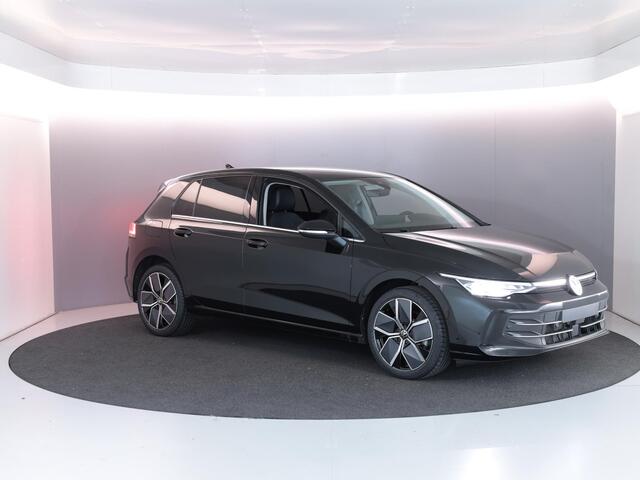 Volkswagen GOLF 1.5 eHybrid Style Edition 204PK PHEV | Navigatie | Matrix koplampen | 18"LM velgen | Head up Display |