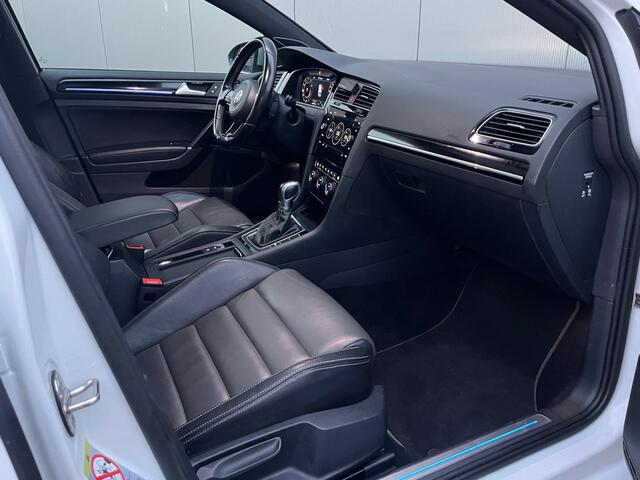 Volkswagen GOLF 7.5 R20 4 MOTION Pano / Camera / Dynaudio / Leer
