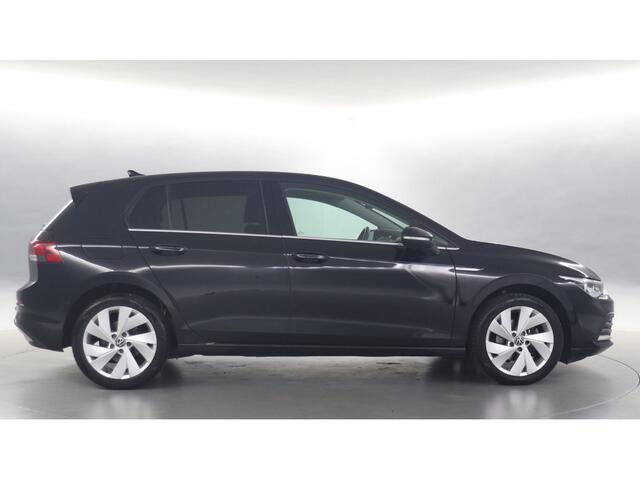 Volkswagen GOLF 1.5 eTSI 150pk DSG Style App connect Trekhaak