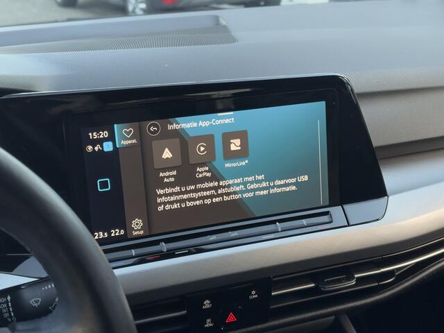 Volkswagen GOLF 1.5 TSI LIFE EDITION NAVI DIGI-DASH APPLE-CARPLAY LED LMV PDC