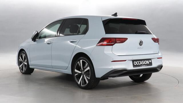 Volkswagen GOLF 1.5 eHybrid 204pk Life Edition DSG / Navigatie / Stoel+Stuurverwarming / Camera