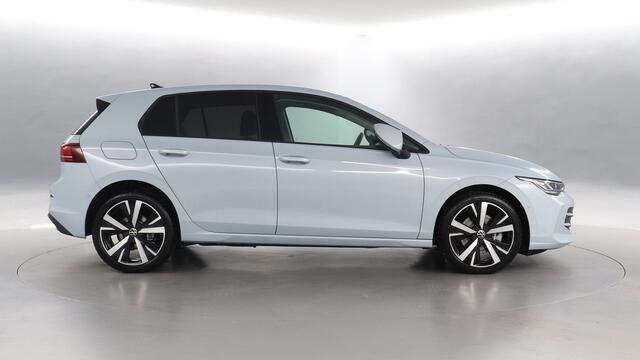 Volkswagen GOLF 1.5 eHybrid 204pk Life Edition DSG / Navigatie / Stoel+Stuurverwarming / Camera