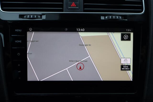 Volkswagen GOLF Variant 1.5 TSI Highline Business R Apple Carplay, Automaat, Camera, Climate control, Virtual Cockpit, Stoelverwarming