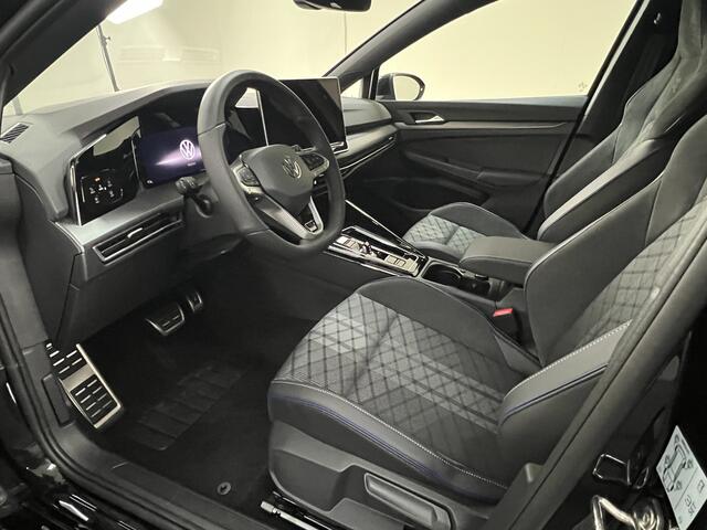 Volkswagen GOLF 1.5 eTSI 150 PK R-Line Edition NIEUW!!! Pano./ Stoelverw./ Camera / PDC / LED / Carplay-Android / DSG