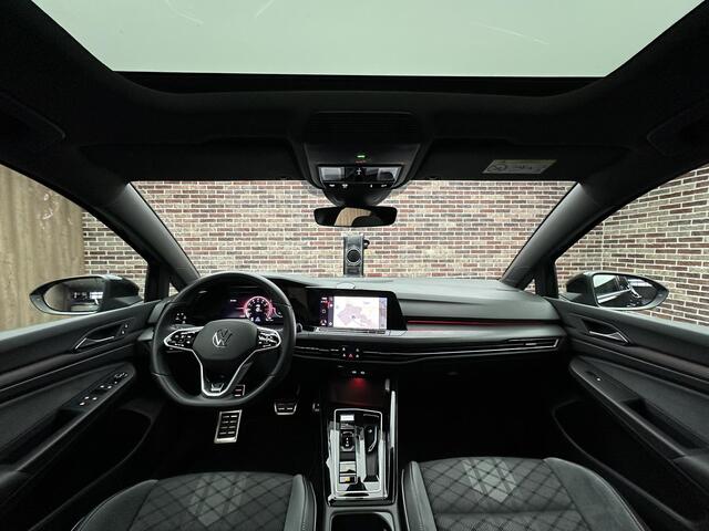 Volkswagen GOLF 1.5 eTSI R-Line Business | Achteruitrijcamera | Panorama | Stoel-/stuurverwarming | Apple carplay & Android auto