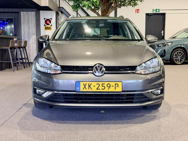 Volkswagen GOLF Variant 1.0 TSI Highline Navigatie | Stoelverwarming | Massage stoelen | Carplay/Android | Cruise control