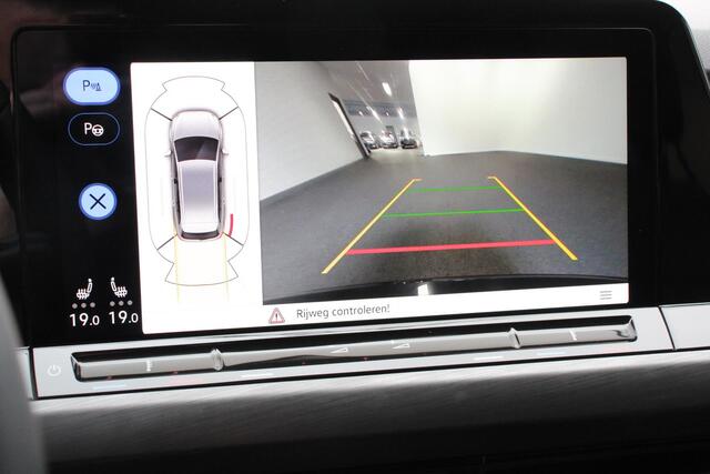 Volkswagen GOLF Variant 1.5 eTSI 150pk DSG Style | Navigatie | Apple Carplay/Android Auto | Adaptive Cruise Control | Parkeersensoren | Camera | Stoel-en stuurverwarming | Blind Spot Assist | Ledverlichting voor