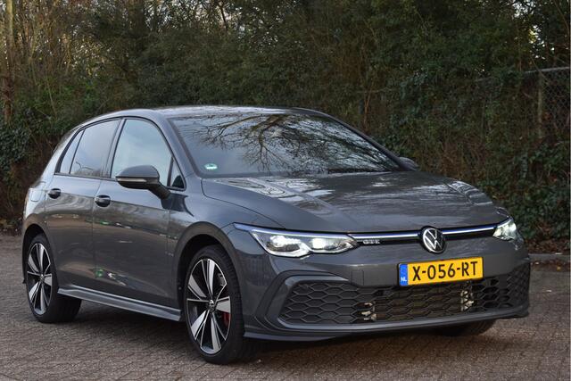 Volkswagen GOLF 1.4 eHybrid GTE 245 pk | Keyless | Standkachel | Camera | Carplay | Stoelverwarming 4x | Stuurverwarming | Full LED IQ