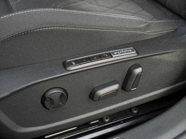 Volkswagen GOLF 1.4 eHybrid Style Navi CarPlay LED