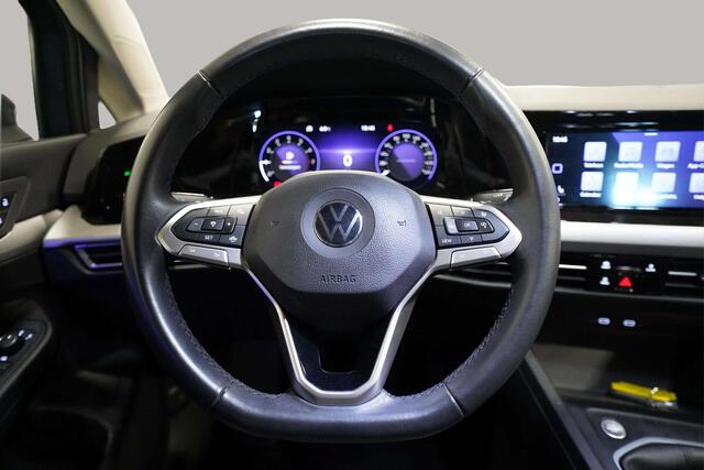Volkswagen GOLF 1.0 TSI Life All-season | Stoel en stuurverwarming | Parkeersensoren | Adaptive Cruise | LED Verlichting