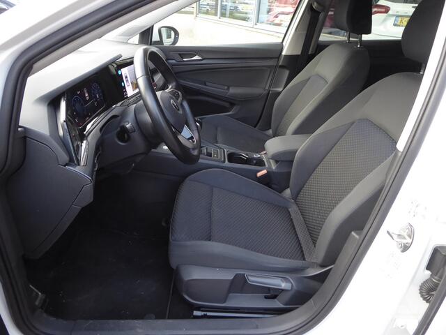 Volkswagen GOLF 1.0 TSI Life, 2021 NAVI, CLIMA, DIGI DASH, APPLE CARPL, STOEL EN STUURVERW.
