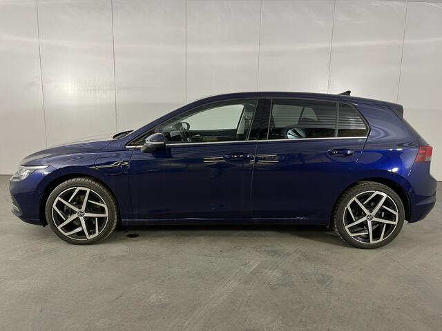 Volkswagen GOLF 1.4 eHybrid Style / AUTOMAAT/ ELEKTR. STOEL/ PARK. SENSOREN + CAMERA/ APP-CONNECT/ RIJ-MODI/ NAVI/ CLIMA/ STOEL VERWARM./ DIGITAL DASH