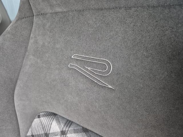 Volkswagen GOLF 1.5 TSI OPF 110kW R-Line Variant | BTW | Virtual | Adap. cruise | Camera | Stuur-stoelverw.