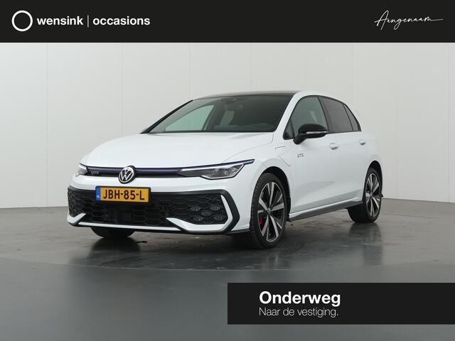 Volkswagen GOLF 1.5 eHybrid GTE | Matrix LED | Head -Up | Camera 360° | Stoel / Stuurverwarming | Keyless Go |