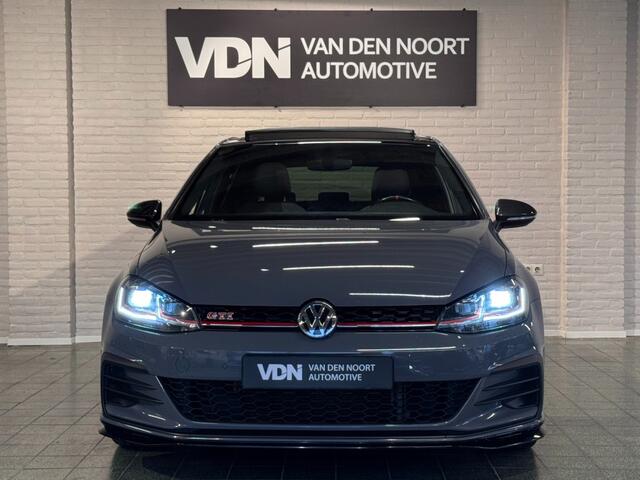 Volkswagen GOLF 2.0 TSI GTI TCR DSG Pano ACC Virtual Keyless 18''