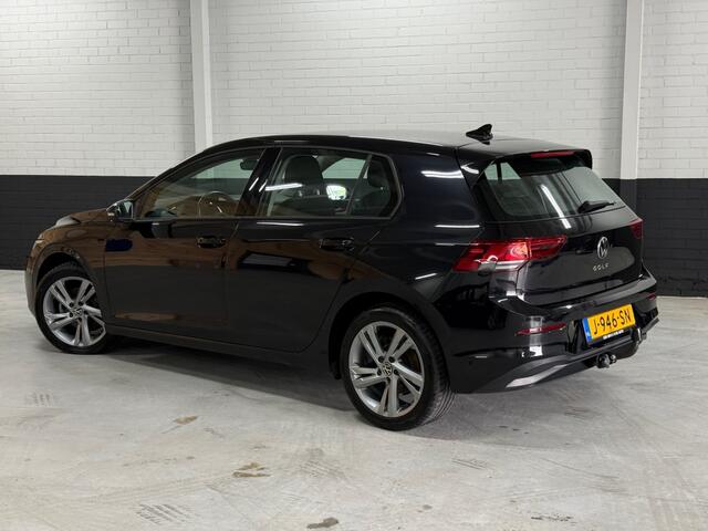 Volkswagen GOLF 1.5 TSI Life! 1e Eigenaar! PDC, IQ Drive, Trekhaak, Apple Carpla