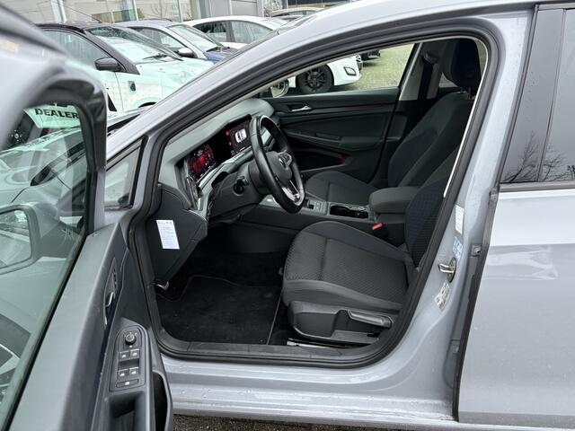 Volkswagen GOLF 1.0 TSI Life Business